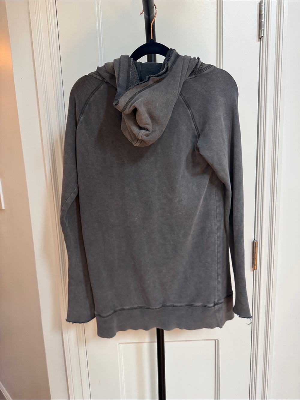 Free People Washed Charcoal Cowl-Neck Pullover hooded - Picture 3 of 3